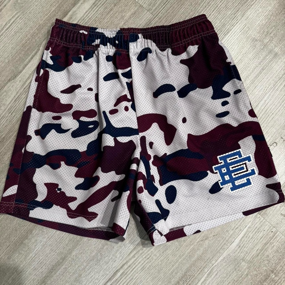 Large Eric Emanuel shorts